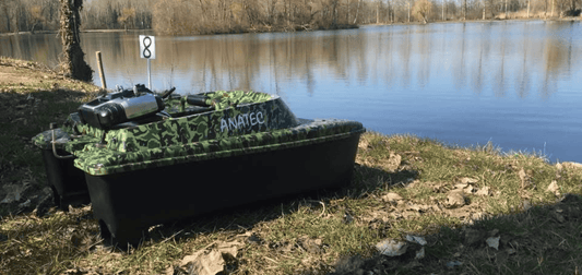 bateau amorceur carpe