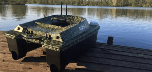bateau amorceur carpe