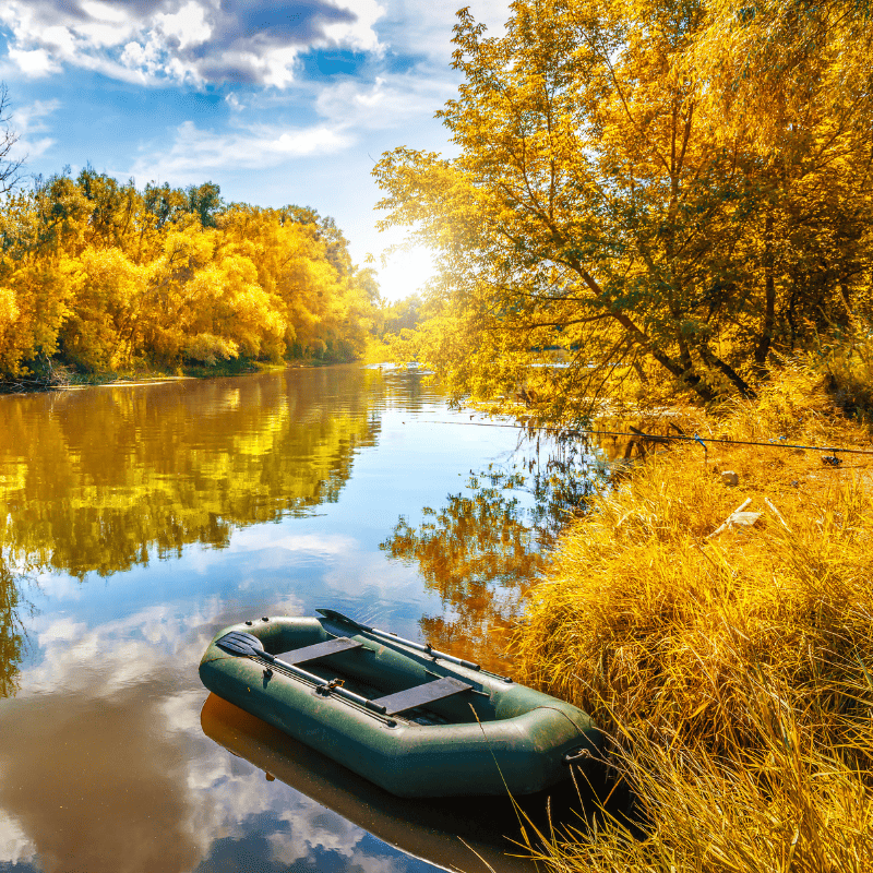 bateau moteur gonflable