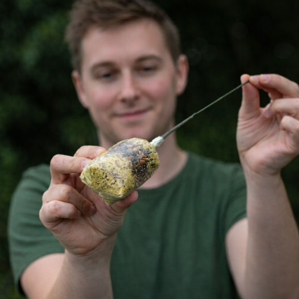 montage à carpe dans un sac pva